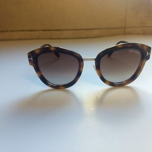 Tom Ford Mia Sunglasses